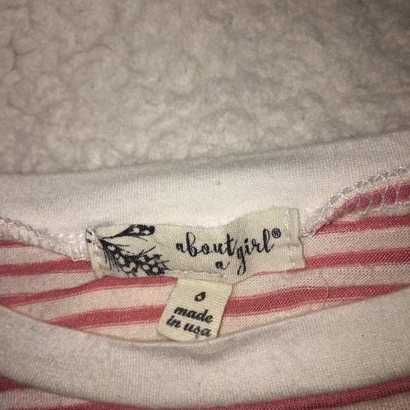 Top - Picture 3 of 3